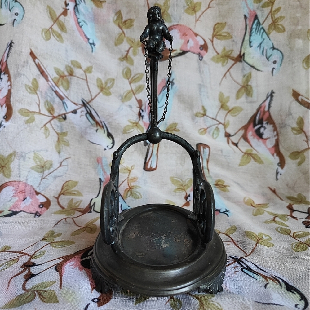 Victorian Cherub Wine Bottle Holder Vintage Home Decor Vase Conversation Piece - Picture 4 of 13